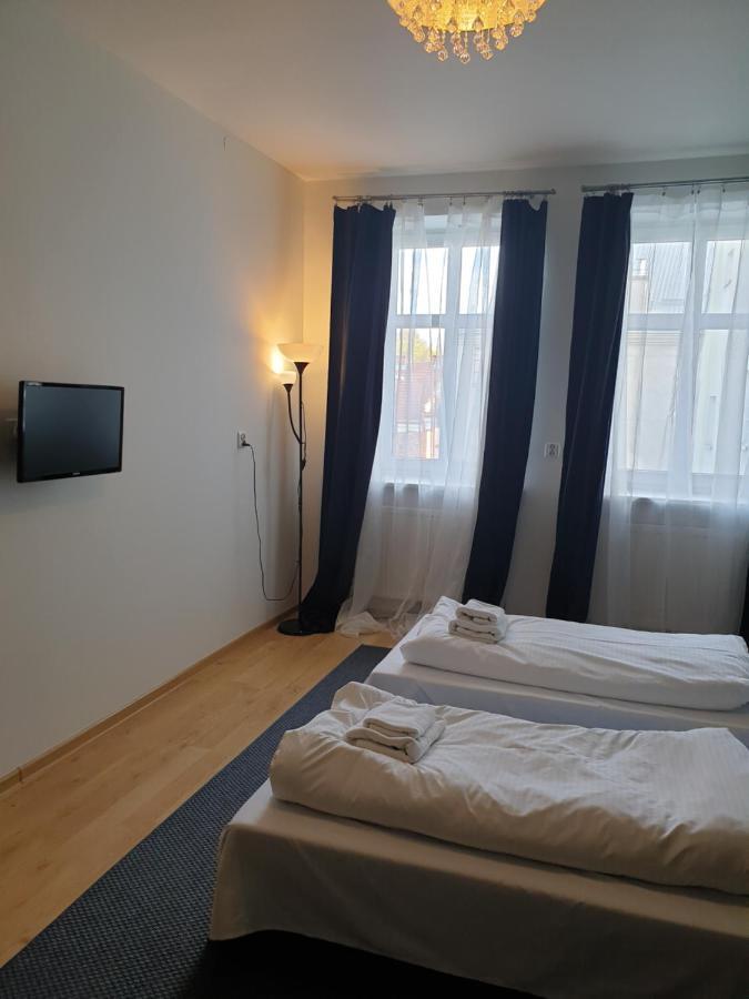 Apartamenty Rynek Lezajsk Buitenkant foto