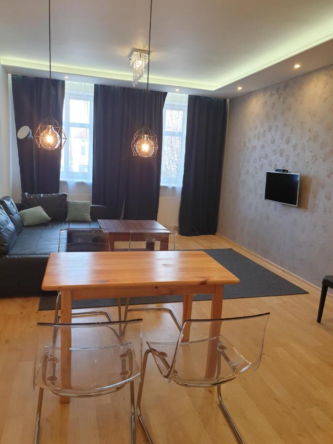 Apartamenty Rynek Lezajsk Buitenkant foto